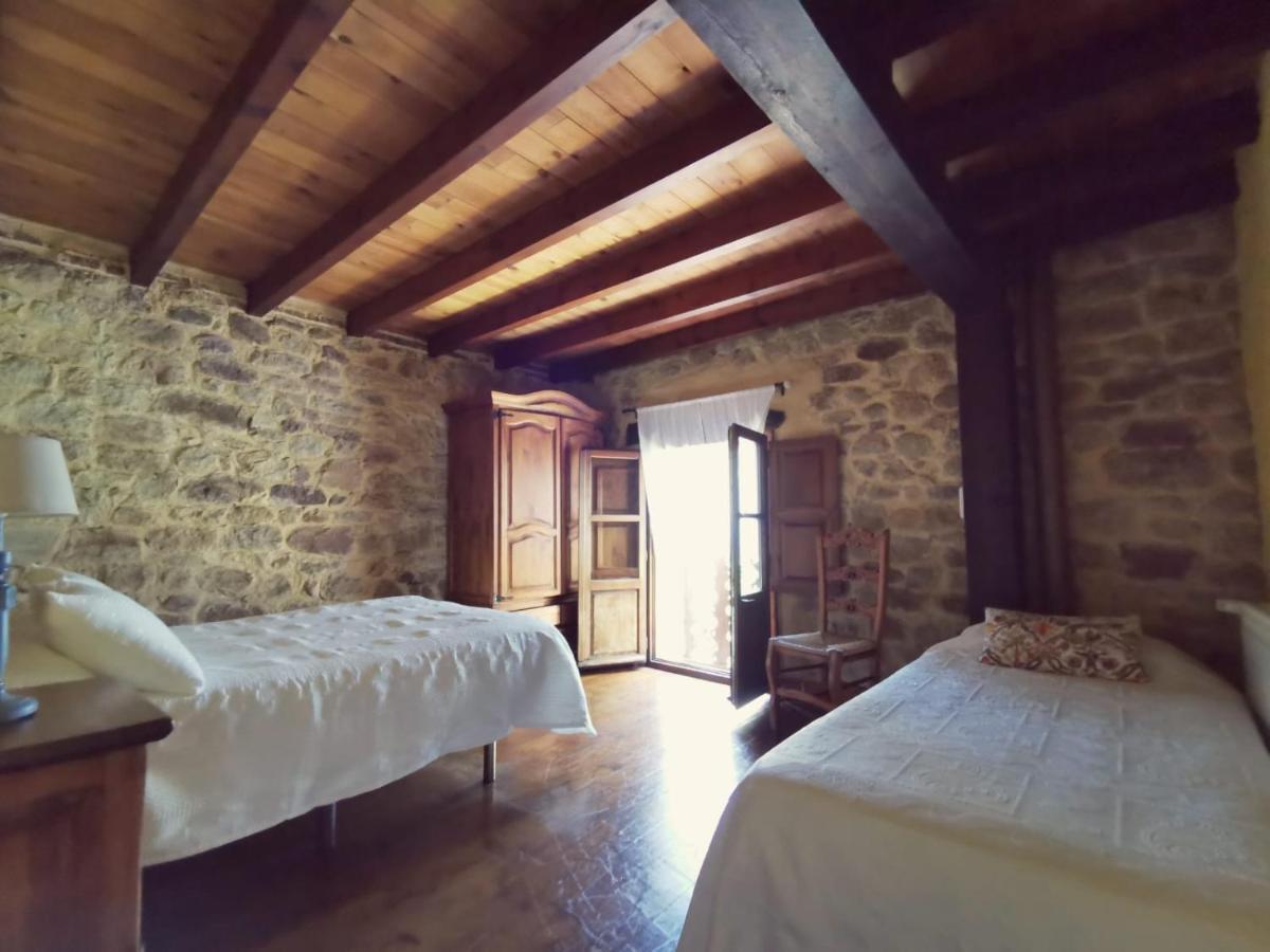 El Espesedo De Cabarceno Guest House Argomilla Exterior photo